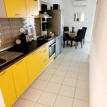 Apartman Rocky Petrovija Exterior photo